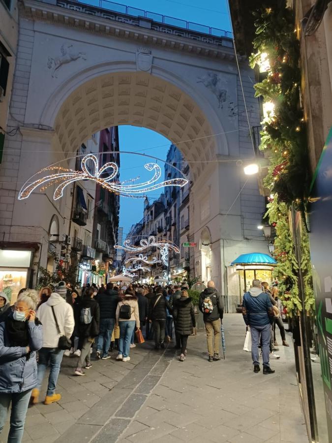 Ponte Di Chiaia Hotel Napoli Exterior foto